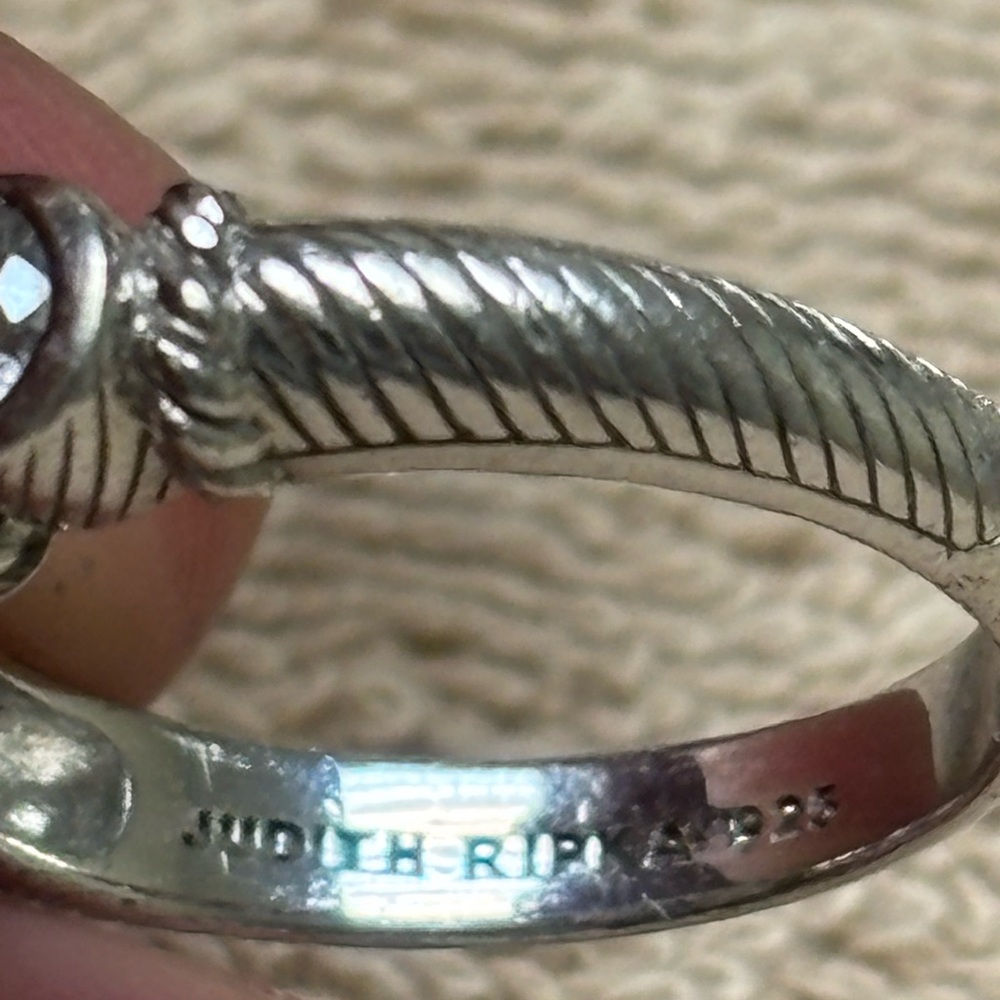 Authentic Judith Ripka Ring-Size 9 - Picture 4 of 6